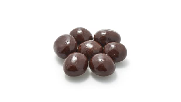 Yupik Dark Chocolate Covered Coffee Beans 60% Cacao 2.2 lb (35.2 oz) Kosher High in Fiber Coffee Beans Coated in Rich Dark Chocolate Chocolate Candy Sweet Snacks Ideal for Baking &amp Gifting