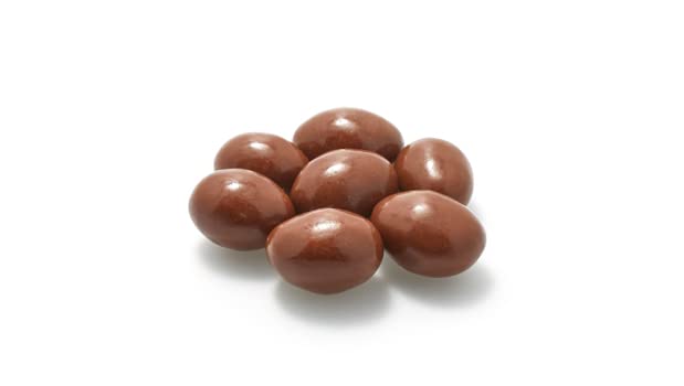 Yupik Milk Chocolate Covered Almonds 2.2 lb (35.2 oz) Kosher Whole Nuts Almonds Dipped in Fine Milk Chocolate Crunchy &amp Smooth Chocolate Candy Classic Sweet Snacks
