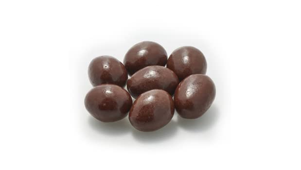Yupik 45% Dark Chocolate &amp Coconut Coated Almonds 2.2 lb (35.2 oz) Gluten-Free Kosher Whole Roasted Nuts Crunchy Almonds Dipped in Chocolate and Coconut Coating Chocolate Candy Sweet Snacks