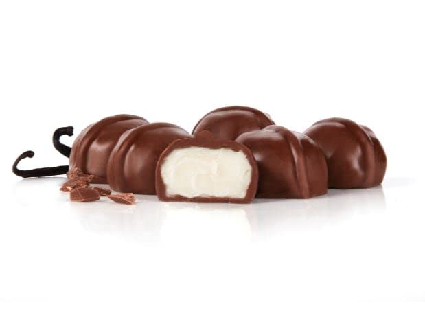 Milk Chocolate Vanilla Buttercreams Center - In Fannie May Signature Wrap By Munchie Box ((1) 1 LB Box)