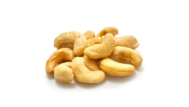Yupik Organic Raw Cashews 2.2 lb (35.2 oz) Kosher Gluten-Free Non-GMO Vegan Whole Nuts Unsalted Unroasted Source of Protein &amp Iron Nutritious Crunchy Healthy Snacks For Baking &amp C