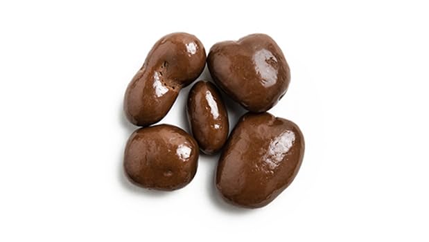 Yupik Milk Chocolate Maple Bourbon Pecans 1.1 lb (17.6 oz) GMO-Free Kosher Roasted Pecans Coated in Maple Bourbon Syrup &amp Fine Milk Chocolate Sweet Snacks Ideal for Baking Topping &amp Gi