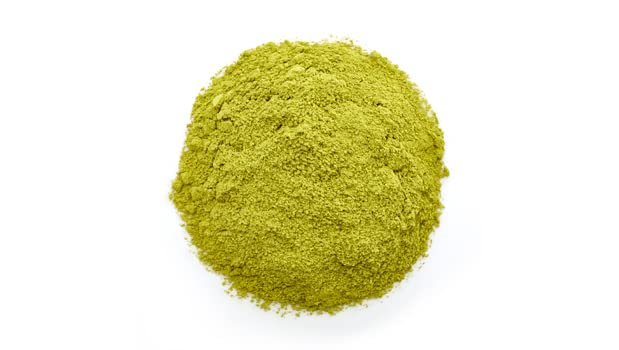 Yupik Organic Japanese Matcha Green Tea Powder 8.8 oz USDA Certified Non-GMO Vegan Raw Kosher Gluten-Free Rich in Vitamin A Ideal for Beverages &amp Baking