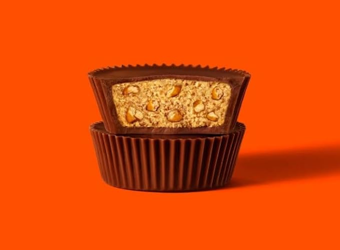 Big Cup with Pretzels Milk Chocolate King Size Peanut Butter Cups 16 Count 2.6 oz (32 Cups Total) Candy Packs Individually Wrapped Milk Chocolate Candy 16 Trays of 2 BIG Cups