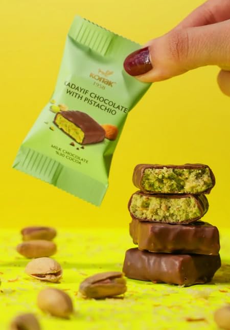 80 Count of Mini Dubai Chocolate Kunafa Pistachio Bar - Pistachio Chocolate Bars with Shredded Phyllo Dough - Fresh Daily Production Perfect for Gifting - 2.2 lbs/Aprox 80 Pieces