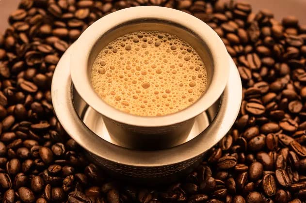Cothas Traditional Strong &amp Aromatic Hotel Blend Filter Coffee Powder - Packs of 3 Each 500g [ Coffee : 80% Chicory : 20%. ]