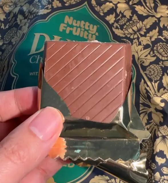 Nutty &amp FrUity Dubai Chocolate Bars Milk Chocolate with Pistachio Individually Wrapped 16 oz (454gr)