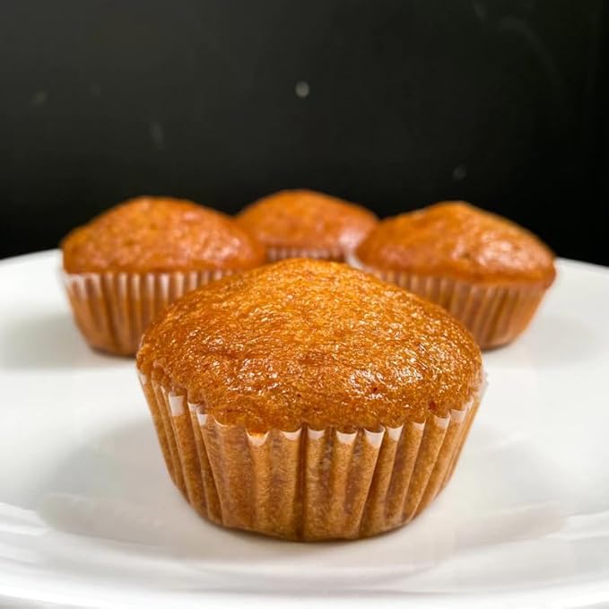 เชฟจ๋า Banana Cake Mix Semi-Finished Pastry Flour Blend for Moist and Fluffy Banana Bread Easy-to-Use Baking Base for Homemade Desserts and Snacks (150g)