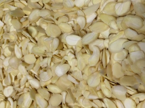 OliveNation Blanched Sliced Almonds Skinless Unsalted Healthy High Fiber Nuts for Baking Cooking Decoration Snacking  Non-GMO Gluten Free Kosher Vegan - 25 pounds