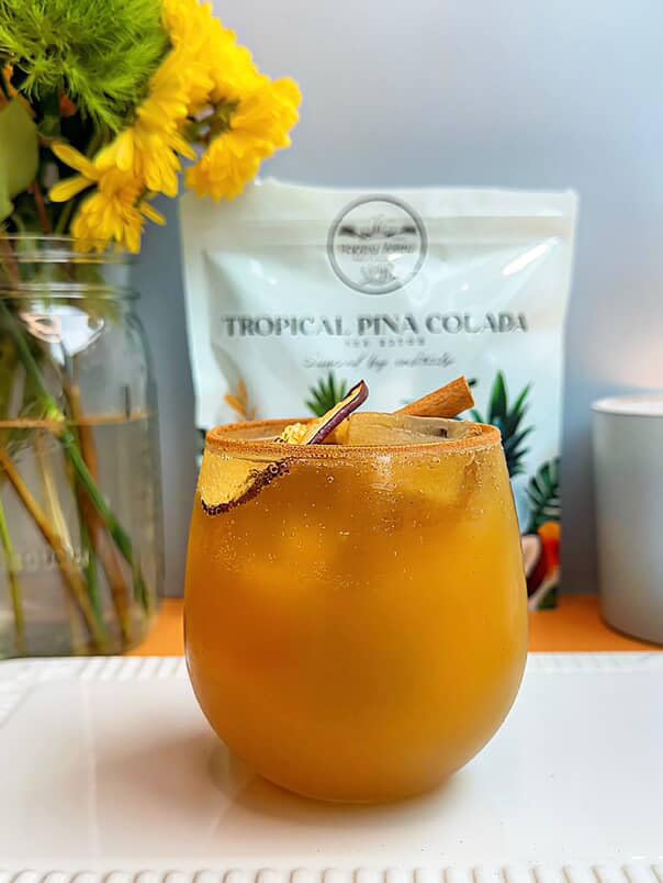 Tropical Pina Colada White Tea Blend by Happy Valley Tea Company – 14- Satchel – Cocktail-Inspired – Enjoy it HOT ICED or Mocktail. Coconut Pineapple – No Artificial Flavors Drink mix Tea Bag