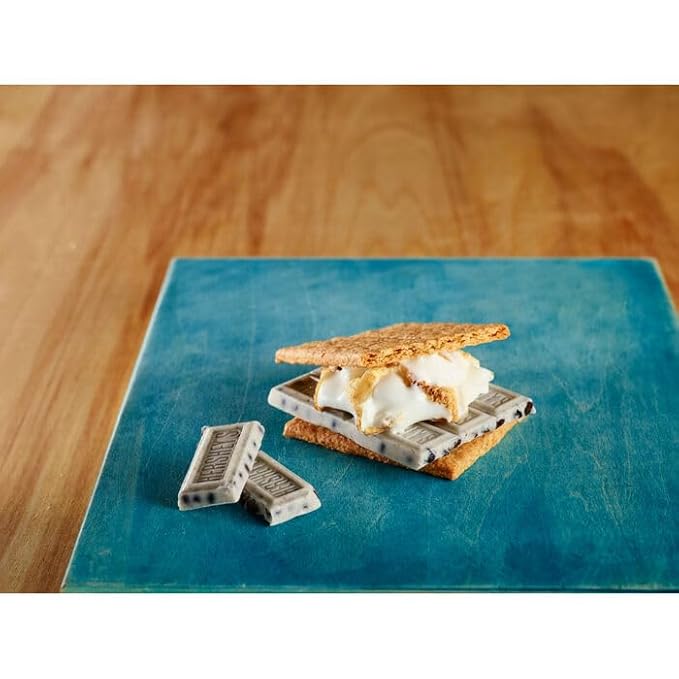 HERSHEY'S COOKIES 'N' CREME King Size Candy Bulk Individually Wrapped 2.6 oz Bars (18 Count)
