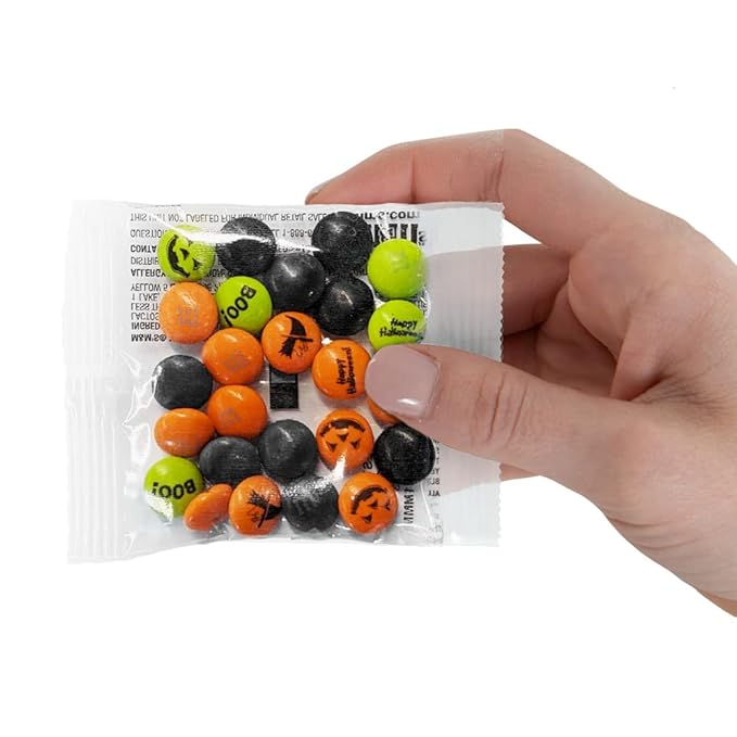 M&ampM'S Milk Chocolate Halloween Party Favors (20 pack) Perfect for Halloween Parties Trick or Treat and Halloween Decorations