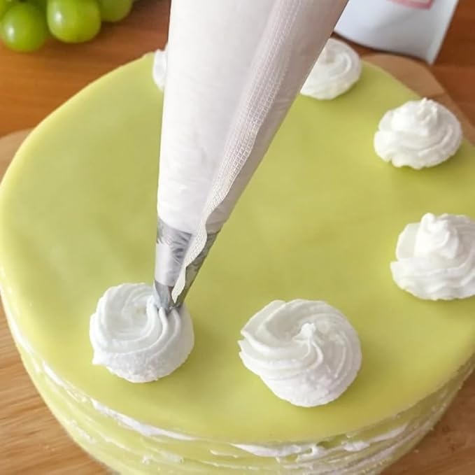 เชฟจ๋า Vanilla Flavored Cold Crepe Mix Easy Just-Add-Water Baking Base Professional Flour Blend for Delicate Dessert Wraps and Pastries (150g)