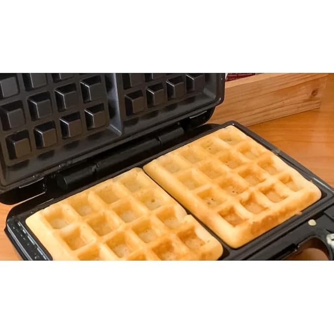 เชฟจ๋า Hokkaido Milk Waffle Mix Premium Japanese Style Instant Batter for Crispy and Fluffy Waffles Easy to Prepare Breakfast Flour (150g)