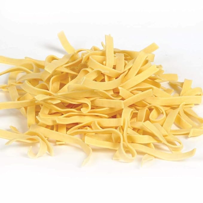 Lehman's Homemade Egg Noodles All Natural USA Made Amish Pasta Case of Four Big 40 oz Bags Medium .25 inch Width