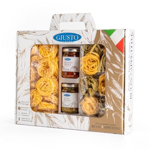 Giusto Sapore Pasta Gift Set - Imported From Italy - Perfect for The Foodie In Your Life - Italian Feast Tagliolino Paglia e Fieno Tagliatelle Red Pesto &amp Basil Pesto