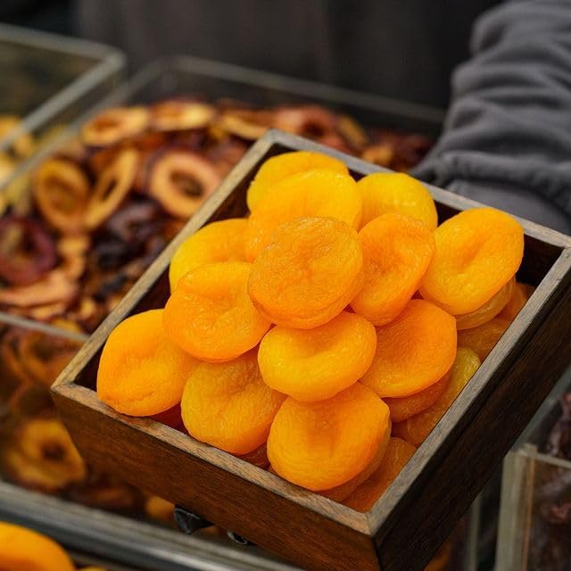 Mixyway Dried Turkish Extra Large Size Apricots in Doypack 10 Oz (280 Grams). Healthy No Sugar Added Non GMO Gluten Free Halal Kosher Vegan All Natural Dried Fresh Apricot 2024 Summer Harvest. (