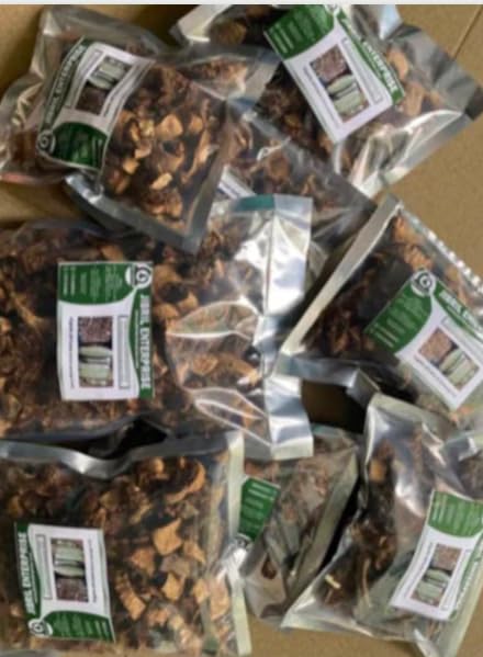 Dried Kigelia Africana fruit chips dried Sausages fruits chips 100% natural and organic including phyto sanitary certificate. (500g)