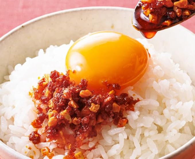 S&ampB Chili Oil With Crunchy Garlic UMAMI Topping 3.9oz(110g) Pack Of 6