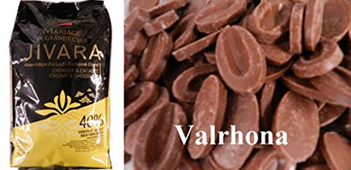 Valrhona 4658 Jivara 40% Milk Chocolate Baking Feves from OliveNation Creamy Melting Discs - 1/2 lb