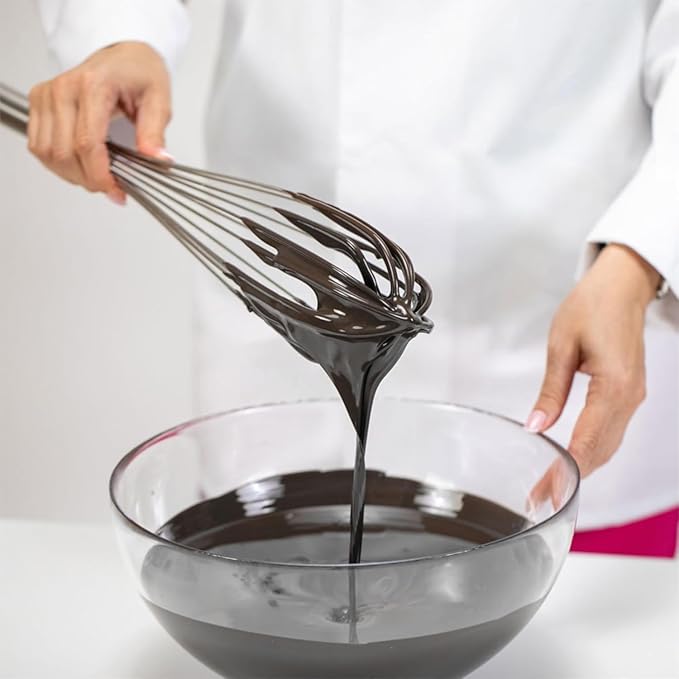 Callebaut No 811 Finest Belgian Dark Chocolate Callets Couverture 54.5% - 2.5Kg