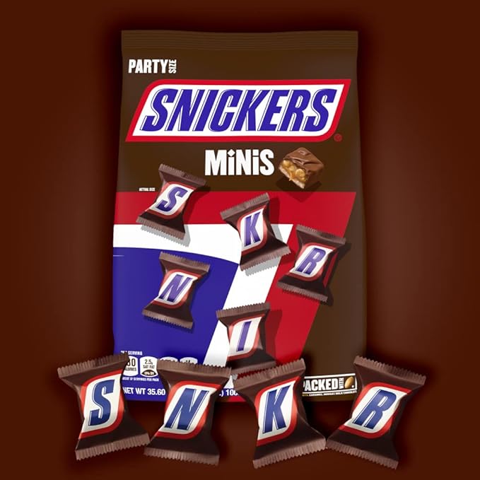 SNICKERS Minis Size Milk Chocolate Candy Bar Bulk Assortment 35.6 oz Bag (Pack of 2)