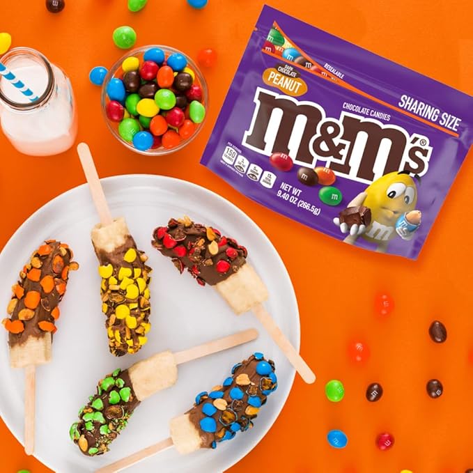 M&ampM'S Peanut Dark Chocolate Candy Bulk 9.4 oz Resealable Bag (Pack of 8) â€“ Dark Chocolate Candy Assortment for Parties Movie Snacks and Office Treats