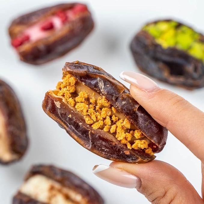 OMNIYA Delicacy Exquisite Medjool Dates 24 PCs Collection - Pistachio Strawberry Cinnamon Praline Lotus Ashta Cream - Essential Gift for Ramadan Eid Holidays Birthdays &amp Special Occasions