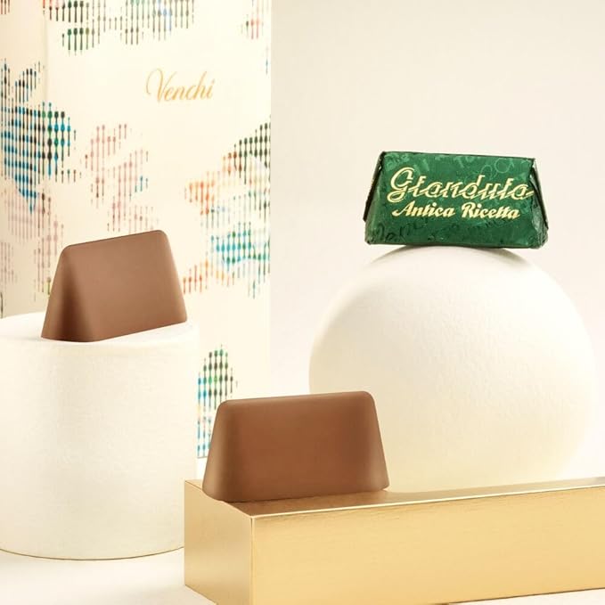 Venchi - Original Recipe Gianduiotto Chocolates Gianduja Flavor Chocolate Candy Bulk Gluten Free 2.2 lb Bag