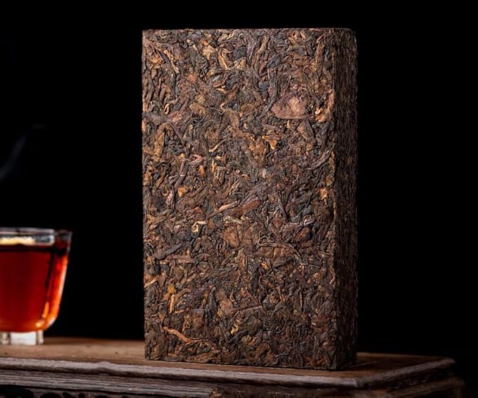 Yunnan Pu'er Tea Brick - Fermented Black Tea Since 2009 Organic Pu-erh 500g Package With Bamboo Leaves Traditional Method
