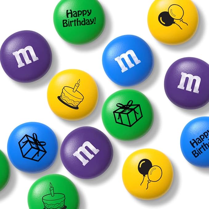M&ampM’S WORLD Milk Chocolate Happy Birthday Gift Box