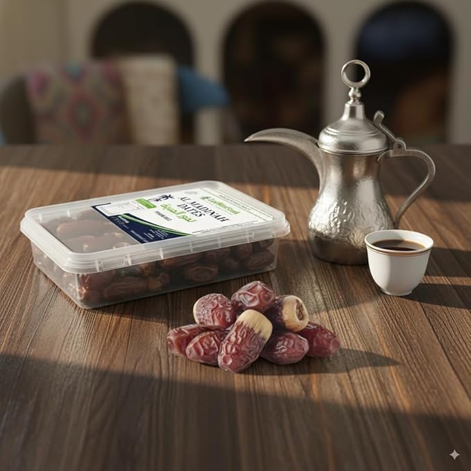 Sagee Dates Royal 2.2 LB - Exquisite Multi-Hued Delight from Saudi Arabia | Unique Flavor Profile | Perfect for Gifting and Snacking