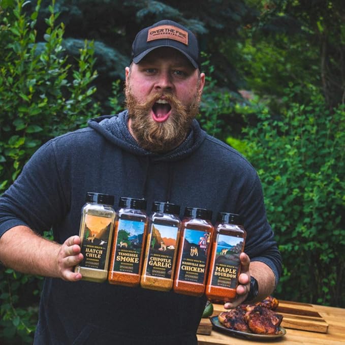 Spiceology &amp Derek Wolf - Chipotle Garlic Seasoning - Southwest Barbeque Rubs Seasonings and Spice Blends - Use On: Pork Wings Eggs Chicken Beef Ribs Tacos and Vegetables - 20 oz