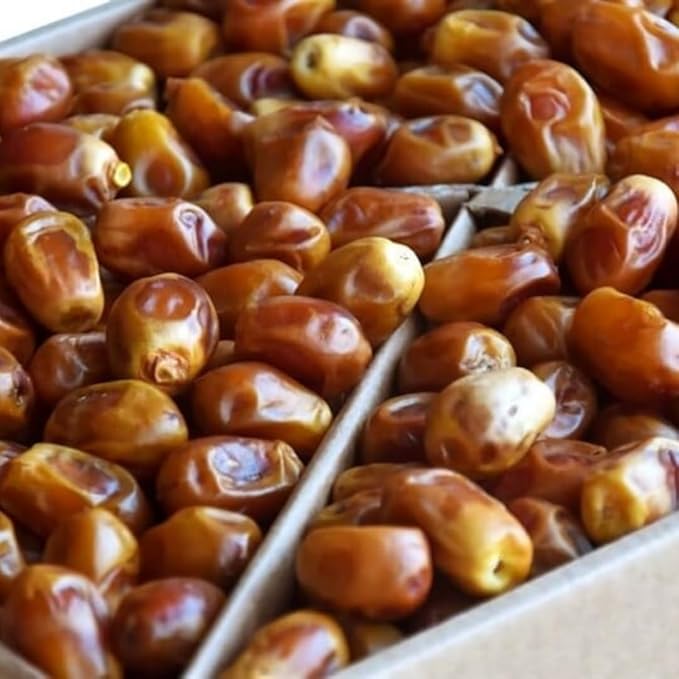 Baghdad Dates 500g - 1.10 lb Premium Turkish Dried Hurma-Dates Sweet and Soft No Added Sugar Perfect for Snacks Ramadan Iftar and Sahur Desserts