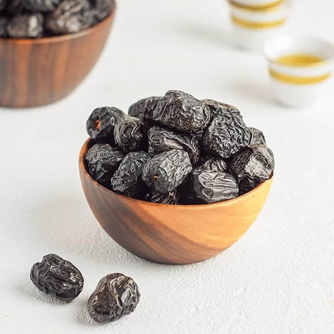 Al Madina Ajwa Dates 11lb (5 KG) - Imported from Madinah Munawwara Saudi Arabia - Ramadan Gift Box - Fiber-Rich Snack Dry Fruit