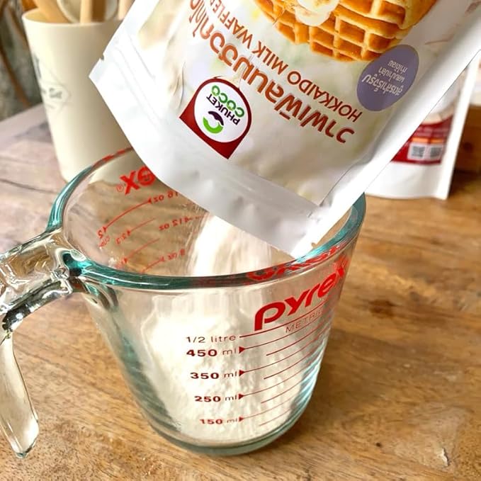 เชฟจ๋า Hokkaido Milk Waffle Mix Premium Japanese Style Instant Batter for Crispy and Fluffy Waffles Easy to Prepare Breakfast Flour (150g)