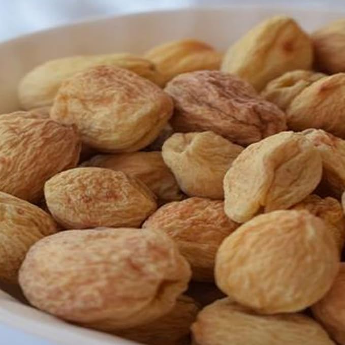Spices Origin Dried Apricots (Khumani) |Jar Pack| 200 Grams_Packing May Vary