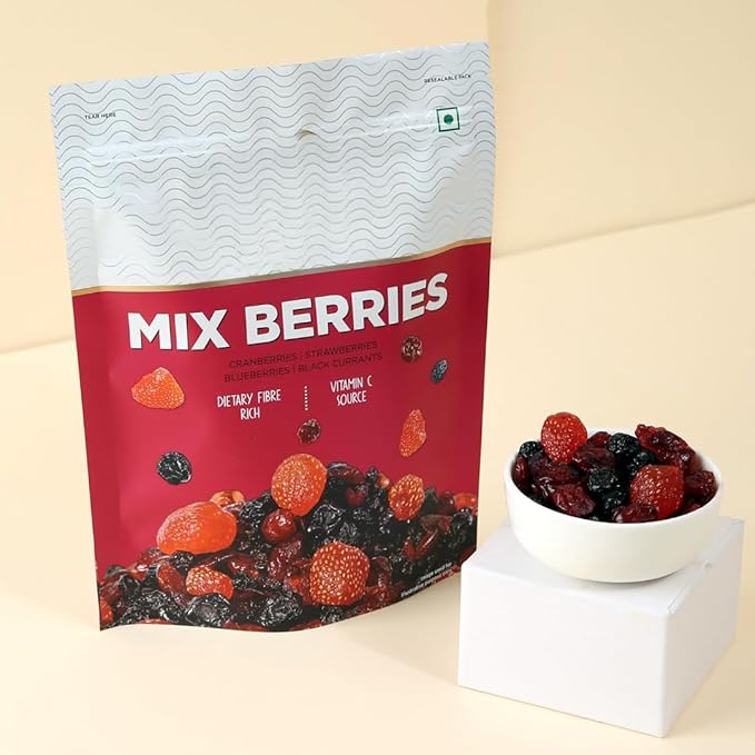 Generic Premium Mix Berries Dried Cranberries Blueberries Strawberries Black Currants | Antioxidant Rich | Healthy Snack for Kids and Adults -200 gm