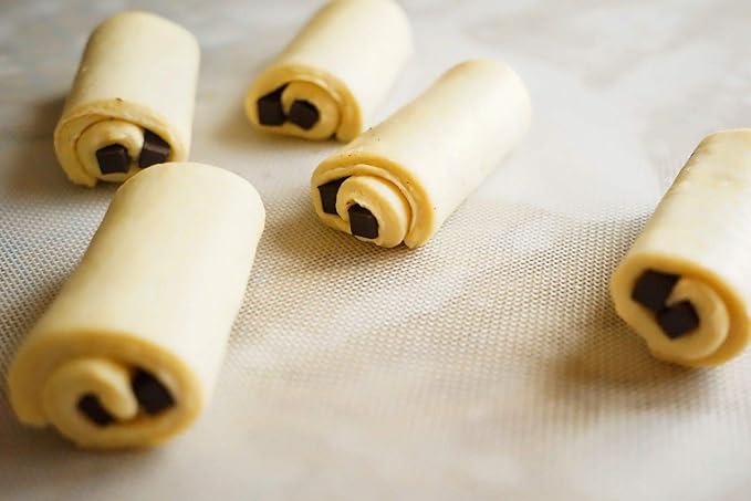 Cacao Barry Callebaut Dark Baking Extruded Sticks. Semi Sweet Chocolate Batons Boulangers for Croissants and Pain au Chocolat. 44% Cacao (3.5 Lbs 16 kg) 300 pieces
