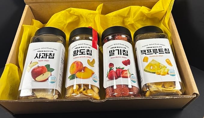 Premium Freeze-Dried Fruit Variety Pack 4 Flavors - Apple Yellow Peach Strawberry Jackfruit HACCP Certified