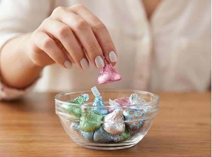 Hershys Kisses Easter Mix Milk Browny Bar and Milklicious Chocolate Candy Pastel Colors 2 Pound Approx 200 Pieces
