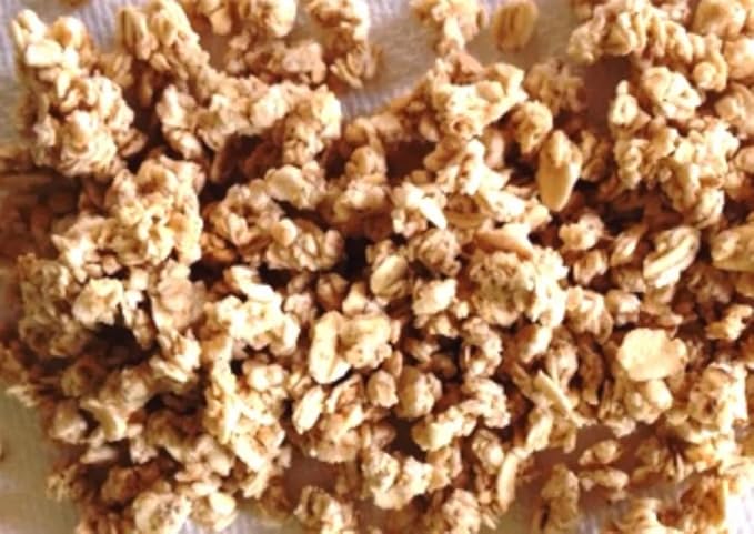 Rockinola Cinnamon Granola 56 Gram - 125 per case.
