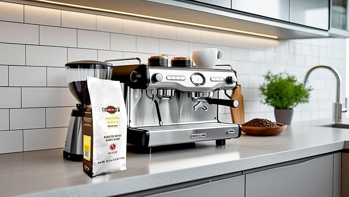 Eurocaf Espresso Italiano Blended Whole Bean Coffee Medium Roast 2.2 Ib bag Original Italian Coffee (Pack of 1)