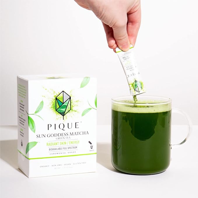 Pique Organic Sun Goddess Matcha - Ceremonial Grade Matcha Green Tea Powder Supports Radiant Skin Calm Energy - 28 Single Serve Sticks (Pack of 1)