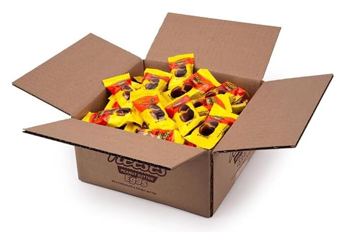 Reese's Peanut Butter Eggs Bulk Pack - 2 Pounds of Eggs - Delicious Classic Flavor in a Fun Shape - Perfect for Easter Baskets or Eggs Hunts - Great to Share with Friends and Family