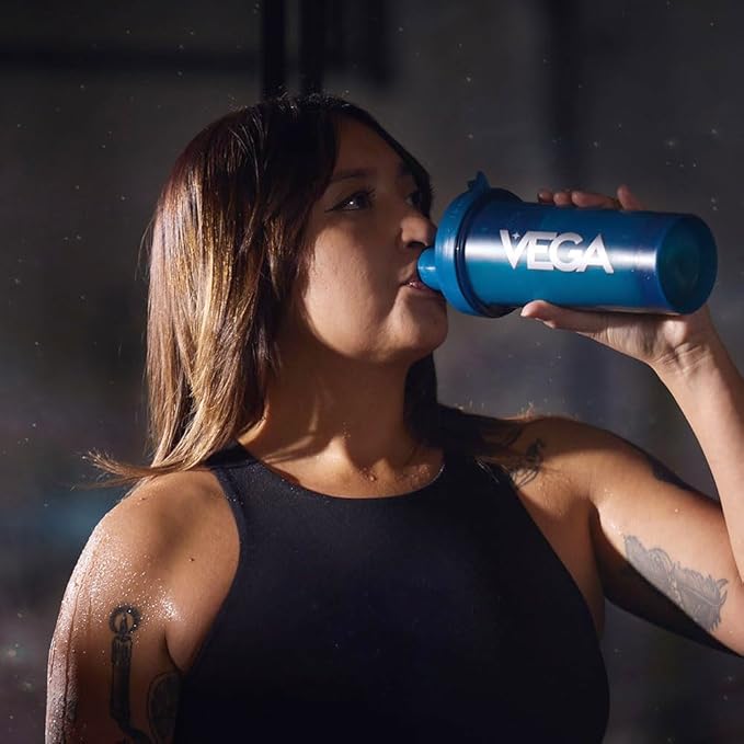 Vega Original Essential Protein - 25g Plant-Based Protein Creamy Vanilla 20 Servings Vegan Non-GMO Drink Mix Smoothie &amp Shake Ready Gluten Free Dairy Free 32.5oz (Packaging May Vary)