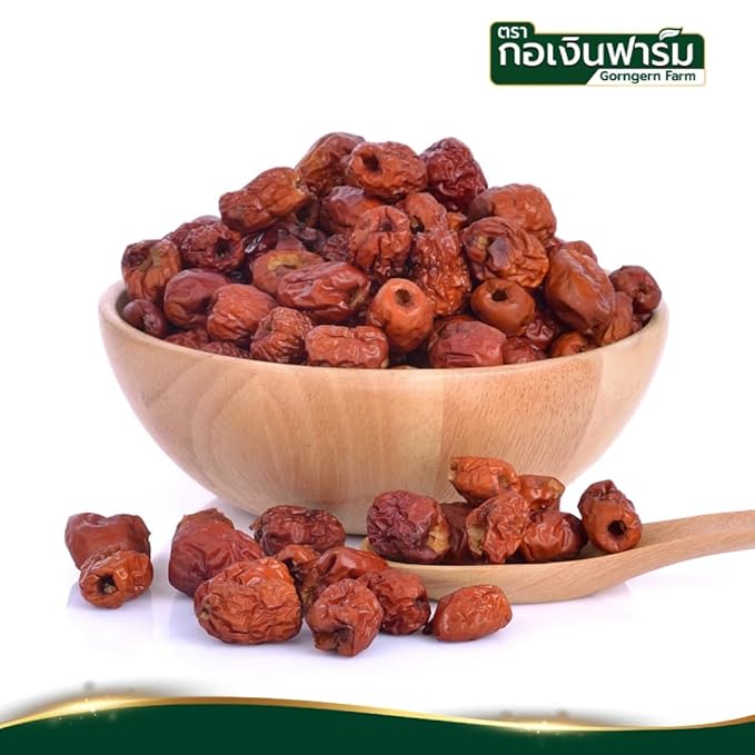 กอเงิน Premium Dried Red Dates - Whole Jujube Fruit Naturally Sweet and Chewy - Essential Ingredient for Traditional Soups Herbal Teas and Snacking (500g)