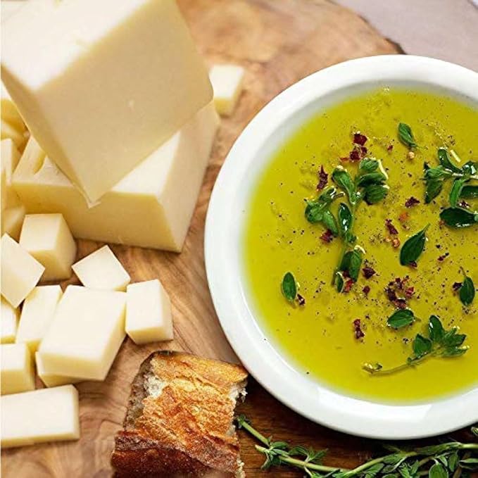 Partanna Robust Extra Virgin Olive Oil - Premium 100% Castelvetrano Oil - High Polyphenol - First Cold Pressed - Early Harvest in Sicily - Award Winning Italian EVOO -Monovarietal -101 fl oz (3 L) Tin