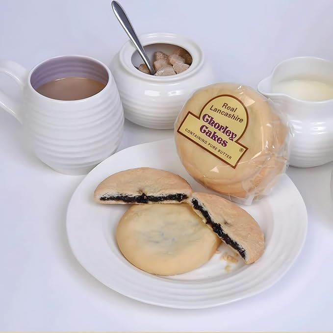 Real Lancashire Chorley Cakes | Infused with Pure Butter &amp Currants in Shortcrust Pastry | Delicious British Fly Pie | Tasty Addition to Tea Time or Snack Break | 9.17 Oz | 4 Cakes (Pack of 4)
