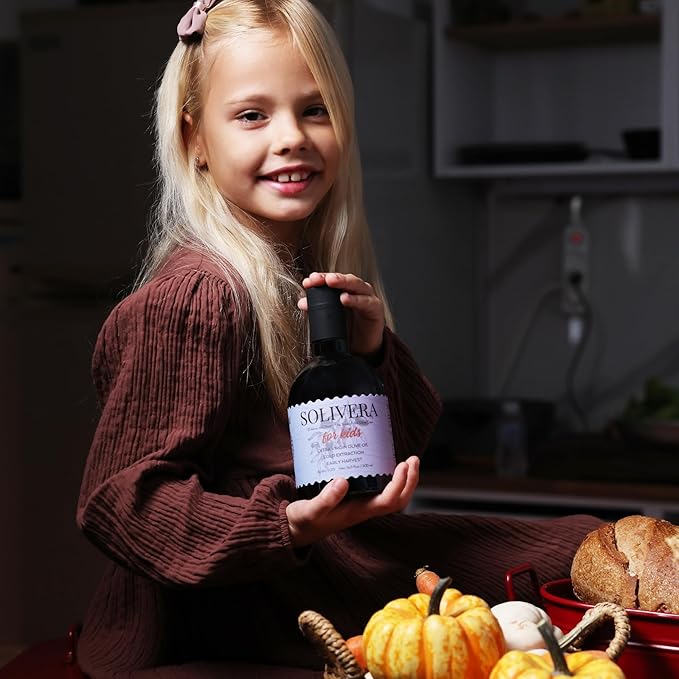 Solivera Mini Verde Extra Virgin Olive Oil Cold Pressed 300+ High Polyphenols Baby-Friendly Blend Smooth &amp Light Single-Origin Organic Olive Oil Hand Picked Early Harvest - 16.8 fl. oz. (Mini